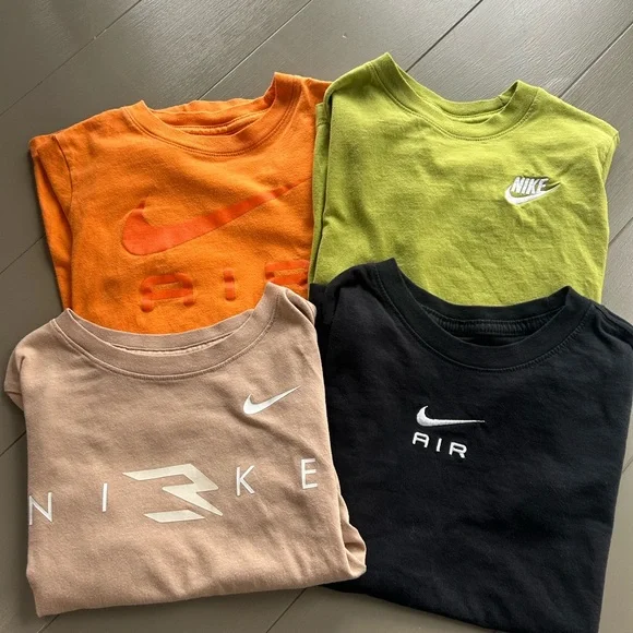 7 item Nike Bundle! Kids' Hoodie and Tee’s - Picture 1 of 6